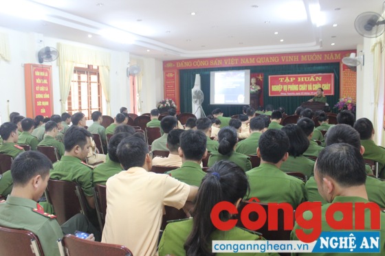 Toàn cảnh buổi tập huấn