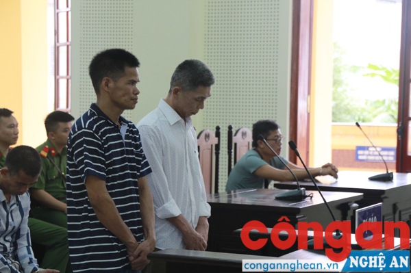 Hai bị cáo tại tòa