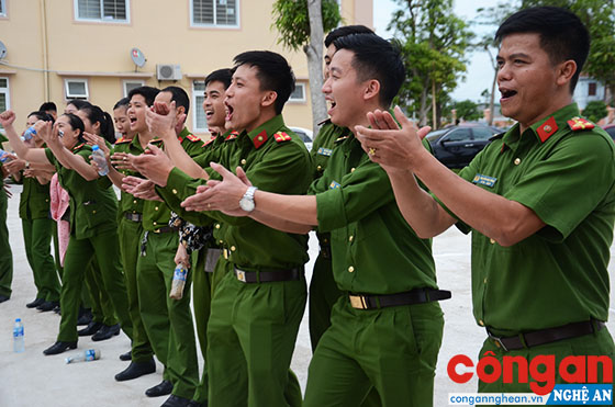 Các cổ động viên