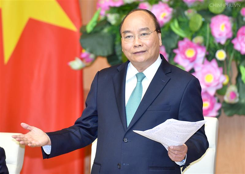 Thủ tướng Nguyễn Xuân Phúc phát biểu tại buổi gặp mặt