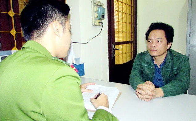 Đối tượng Tô Đức Thiện tại cơ quan điều tra.
