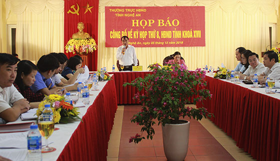 Họp báo công bố về kỳ họp thứ 8, HĐND tỉnh khóa XVII
