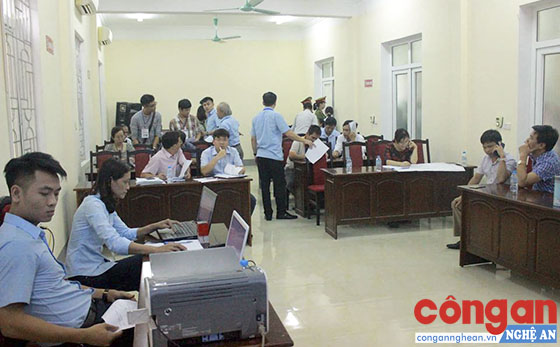 Một phiên đấu giá của Trung tâm đấu giá tài sản thuộc Sở Tư pháp