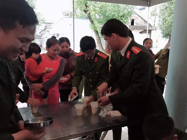 Đây là hoạt động định kỳ hàng tháng của các tổ chức, đoàn thể Công an huyện Yên Thành