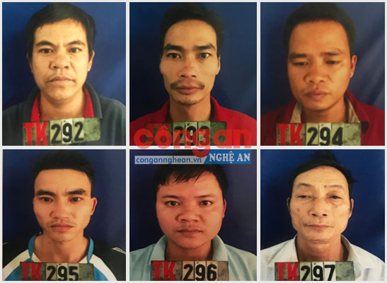 Một số đối tượng tham gia đánh bạc bị Công an huyện Tân Kỳ bắt giữ