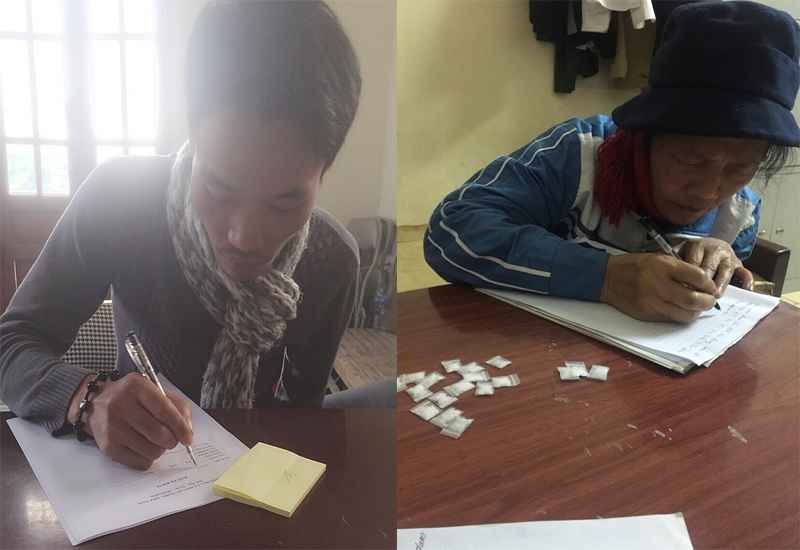 Đối tượng Vũ Văn Phương (bên trái)​ và Lưu Thị Lịch cùng tang vật tại cơ quan chức năng