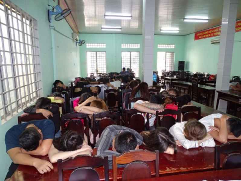Các đối tượng dương tính với ma túy bị phát hiện tạm giữ