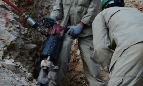 Tình trạng an toàn lao động trong khai thác mỏ ở Afghanistan còn rất kém - Ảnh: AFP