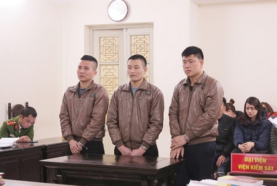 Tú, Công và Kiên tại phiên xử.
