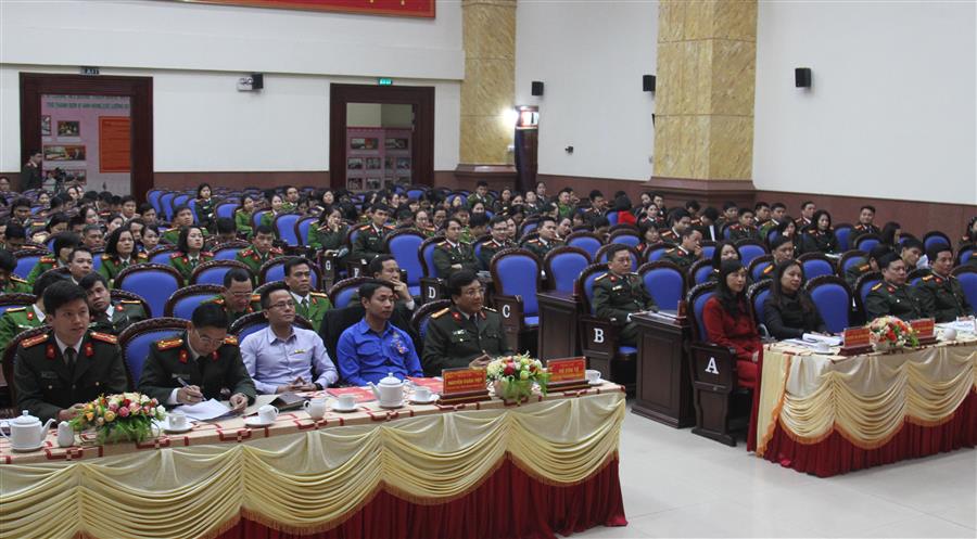 Toàn cảnh hội nghị