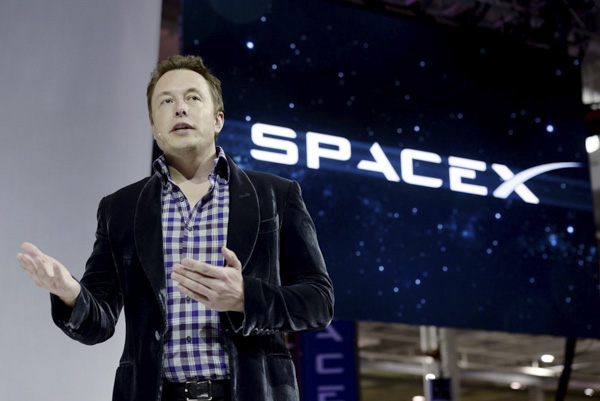 Công ty vũ trụ tư nhân SpaceX của Elon Musk đang tăng trưởng mạnh mẽ.  Ảnh: AP