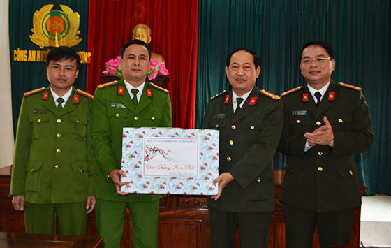 Tại Công an huyện Tương Dương