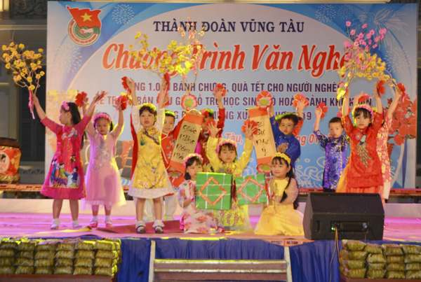 Tiết mục múa “Mùa Xuân ơi” do HS Trường Mầm non Lê Ki Ma (phường 2, TP. Vũng Tàu) biểu diễn.