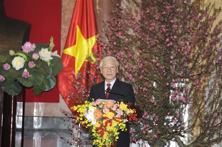 ​Tổng Bí thư, Chủ tịch nước Nguyễn Phú Trọng chúc Tết các đồng chí lão thành cách mạng, lãnh đạo và nguyên lãnh đạo Đảng, Nhà nước, Mặt trận Tổ quốc Việt Nam, các bộ, ban, ngành và thành phố Hà Nội - Ảnh: VGP/Nhật Bắc