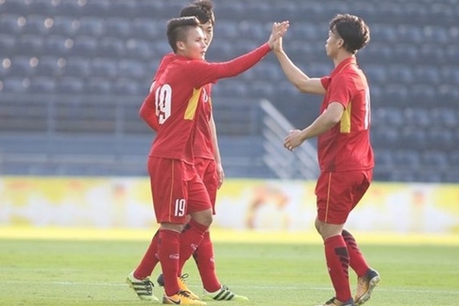 Quang Hải và Công Phượng.