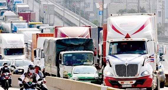 TPHCM sẽ tiến hành kiểm tra tài xế ô tô các loại, đặc biệt là tài xế xe container trên toàn địa bàn