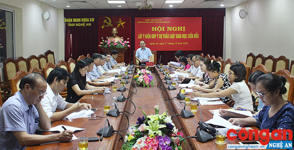 Nhiều ý kiến tham gia góp ý vào các dự án Luật của Đoàn ĐBQH tỉnh được đánh giá có chiều sâu về mặt chuyên môn, cũng như kỹ thuật lập pháp