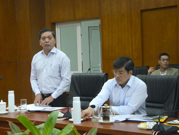 Đồng chí Lê Tuấn Quốc, Phó Chủ tịch UBND tỉnh phát biểu tại buổi làm việc.