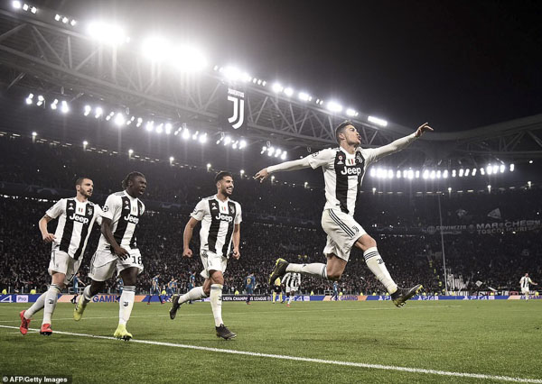 Ronaldo xứng đáng là trung tâm vũ trụ của Juventus.