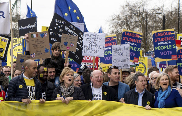 Tuần hành phản đối Brexit tại London, Anh ngày 23-3. 