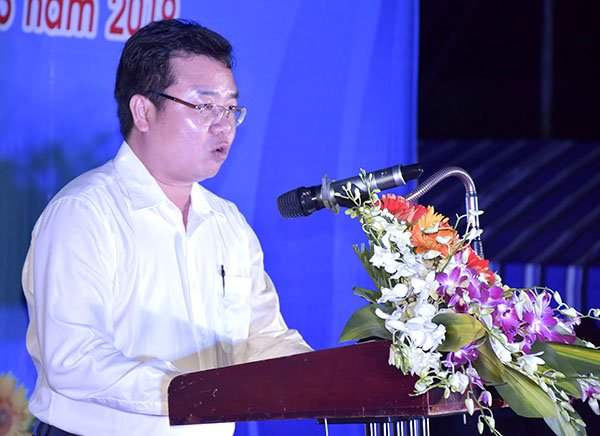 Đồng chí Nguyễn Văn Đồng, Ủy viên Ban Thường vụ Tỉnh ủy, Trưởng Ban Dân vận Tỉnh ủy phát biểu tại lễ kỷ niệm.