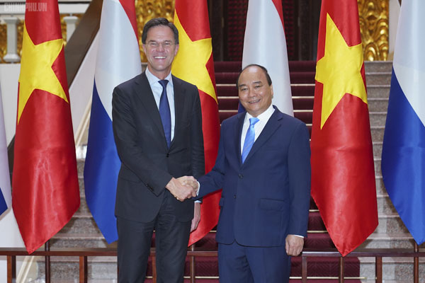 Thủ tướng Nguyễn Xuân Phúc và Thủ tướng Vương quốc Hà Lan Mark Rutte.