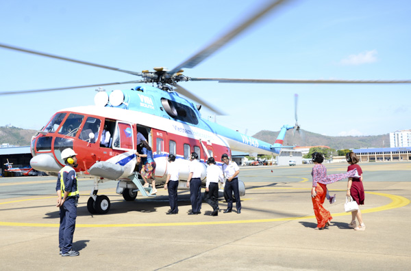 Từ ngày 26-4, Công ty Trực thăng Miền Nam sẽ sẽ thực hiện chuyến bay đầu tiên bằng trực thăng từ sân bay Vũng Tàu ra Côn Đảo.