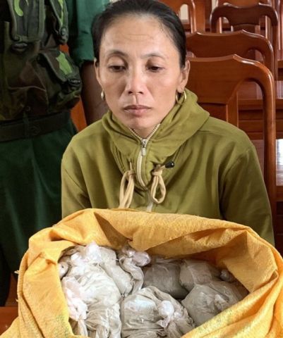 Lê Thị Duyến và tang vật