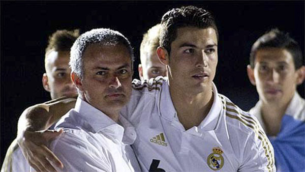 Cristiano Ronaldo và Jose Mourinho từng làm việc cùng nhau tại Real Madrid.