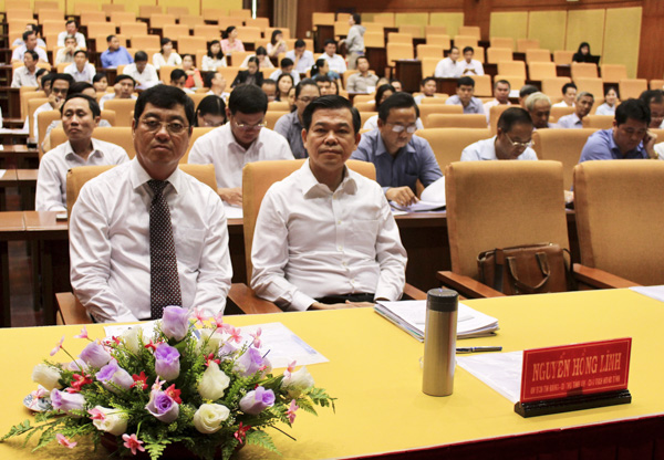 Các đại biểu dự lễ khai giảng lớp bồi dưỡng kỹ năng HĐND năm 2019.