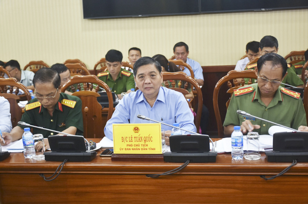 Ông Lê Tuấn Quốc, Phó Chủ tịch UBND tỉnh tại buổi làm việc với Đoàn kiểm tra  thuộc Ban chỉ đạo 138 của Chính phủ.