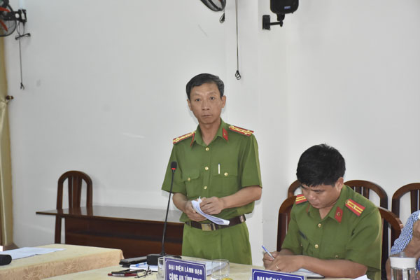 Đại tá Nguyễn Huy Cương, Phó Thủ trưởng Cơ quan CSĐT - Công an tỉnh thông tin một số hành vi sai phạm của Công ty TNHH tư vấn - dịch vụ - thương mại Thanh Bình.