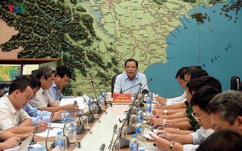 Toàn cảnh buổi họp.