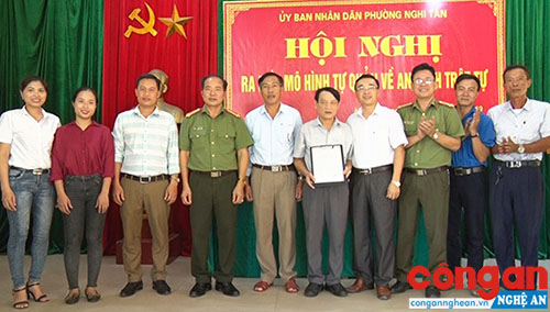 Ra mắt mô hình tự quản về ANTT phường Nghi Tân