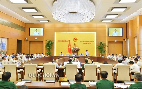 Toàn cảnh phiên họp.
