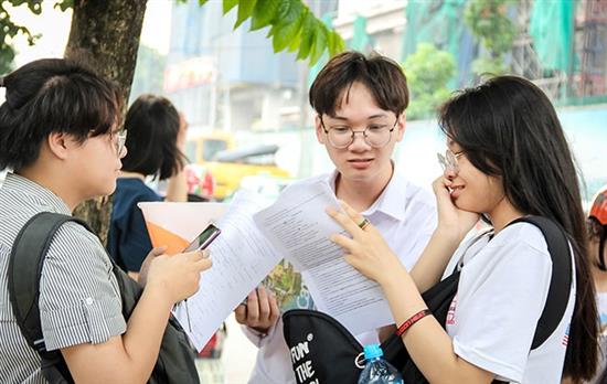 Môn Ngữ văn dẫn đầu về số bài thi bị điểm liệt trong kỳ thi THPT quốc gia 2019. Ảnh minh họa.