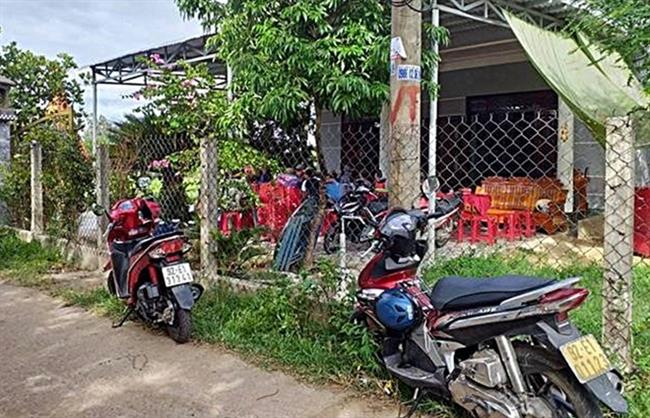 Người nhà lo hậu sự cho ông M.