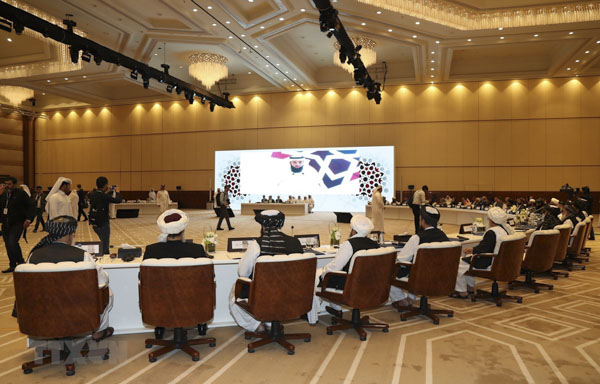 Toàn cảnh vòng đàm phán hòa bình Afghanistan ở Doha, Qatar. (Ảnh: AFP)