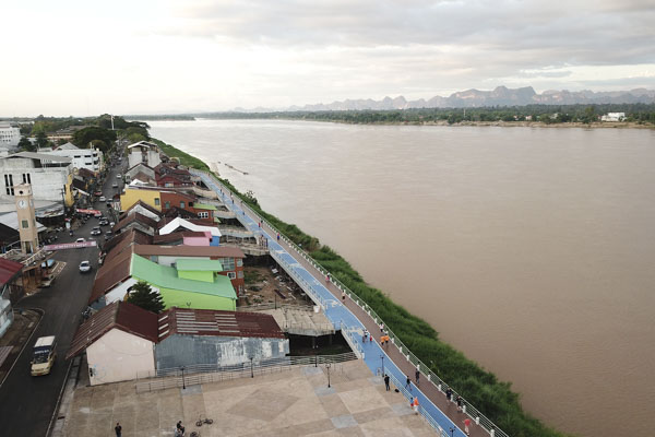 Mực nước sông Mekong tại Nakhon Phanom hiện ở mức khoảng 7m.