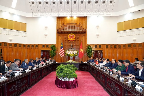 Thủ tướng hai nước Việt Nam, Malaysia hội đàm. Ảnh: VGP/Quang Hiếu