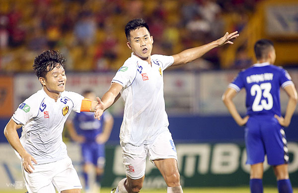 Đánh bại Becamex Bình Dương, Quảng Nam có nhiều lợi thế khi được chơi trên sân nhà của trận chung kết.
