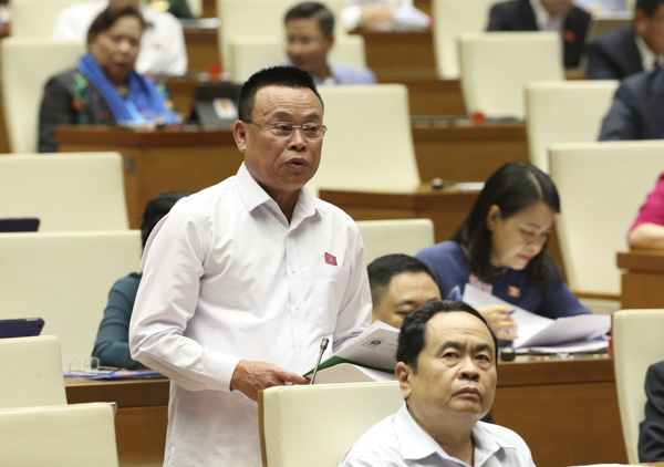 Đại biểu Quốc hội Nguyễn Như So (tỉnh Bắc Ninh) phát biểu tại kỳ họp. Ảnh: DƯƠNG GIANG