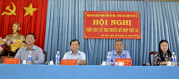 Tổ đại biểu số 4 HĐND tỉnh tiếp xúc cử tri xã Hòa Long, Long Phước (TP.Bà Rịa).