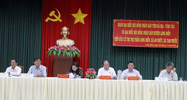 Tổ đại biểu số 6 HĐND tỉnh tiếp xúc cử tri xã An Nhứt, xã Tam Phước và thị trấn Long Điền (huyện Long Điền).