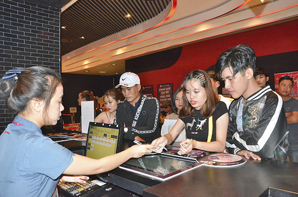 Dịp Liên hoan Phim Việt Nam lần thứ 21, rạp Lotte cinema Vũng Tàu chiếu nhiều bộ phim miễn phí phục vụ khán giả.