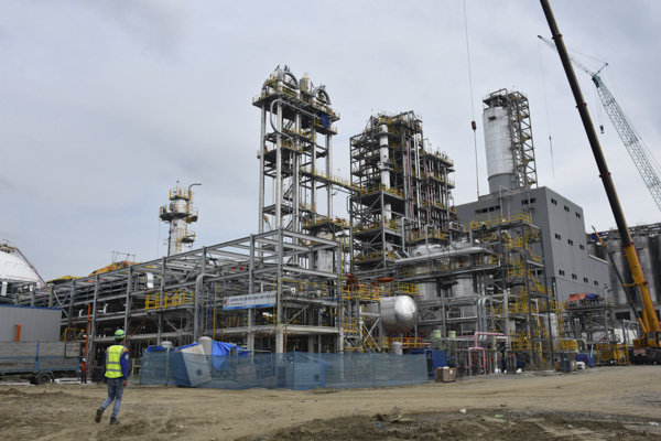 Nhà máy sản xuất polypropylene (PP) và kho ngầm chứa khí dầu mỏ hóa lỏng (LPG) đã hoàn thành 96% tiến độ công việc. Ảnh: SONG THẢO