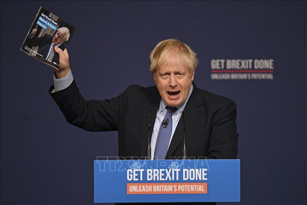 Thủ tướng Anh Boris Johnson phát biểu tại cuộc họp báo ở Telford ngày 24/11/2019. (Nguồn: AFP) 