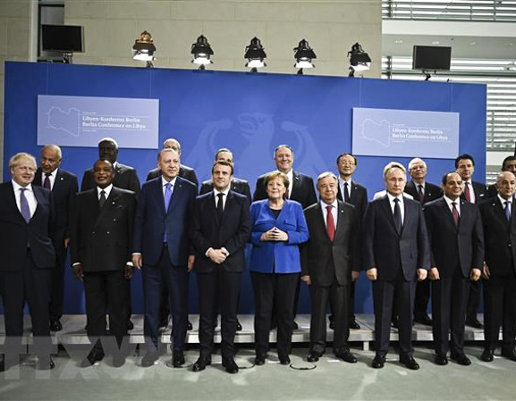 Lãnh đạo các nước chụp ảnh chung tại Hội nghị quốc tế về Libya ở thủ đô Berlin, Đức.