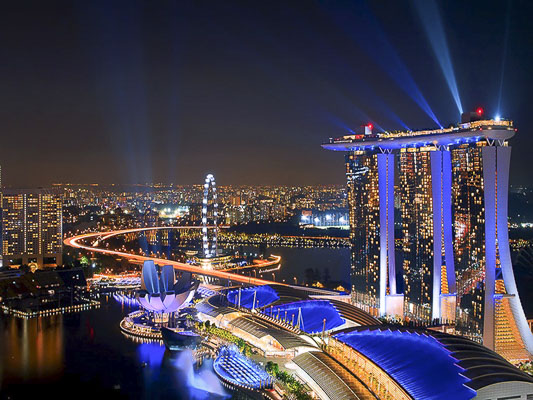 Singapore về đêm đẹp lung linh.