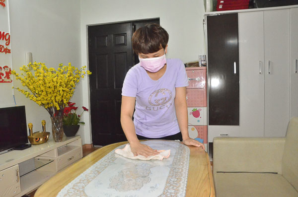    Chị Nguyễn Ngọc Thanh Nhàn giúp việc nhà cho một gia đình  ở Trung tâm đô thị Chí Linh,  TP. Vũng Tàu.